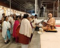 Teertha Vitarana; Picture Courtesy Shri Jaikishan Kandlur